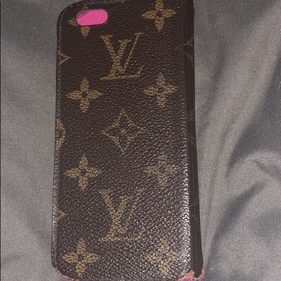 Authentic Louis Vuitton iPhone 6/6s phone case - Picture 3 of 3